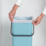 BOTE PARA RECICLAR CON ASA RECTANGULAR MENTA 40L