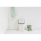 Cubo de reciclaje con asa blanco 16L Brabantia