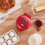 Mini wafflera rojo 10 cm Dash