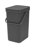 Cubeta de reciclaje con asa gris 12 L Brabantia