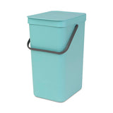 Cubo reciclaje con asa menta 16 L Brabantia desc